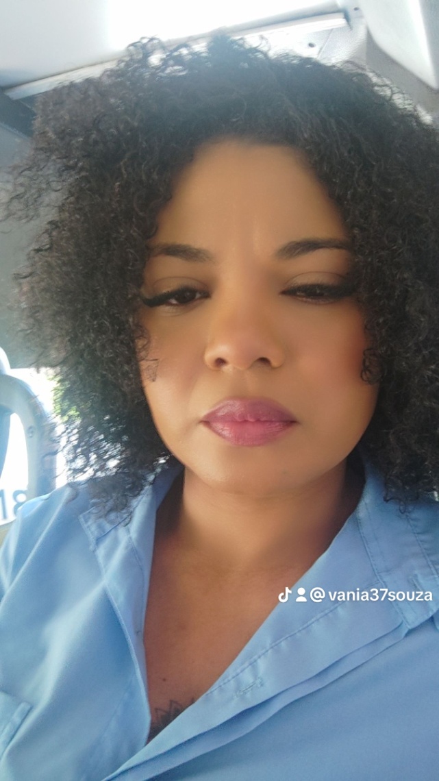 Jucivânia Santos Souza (Vânia) 