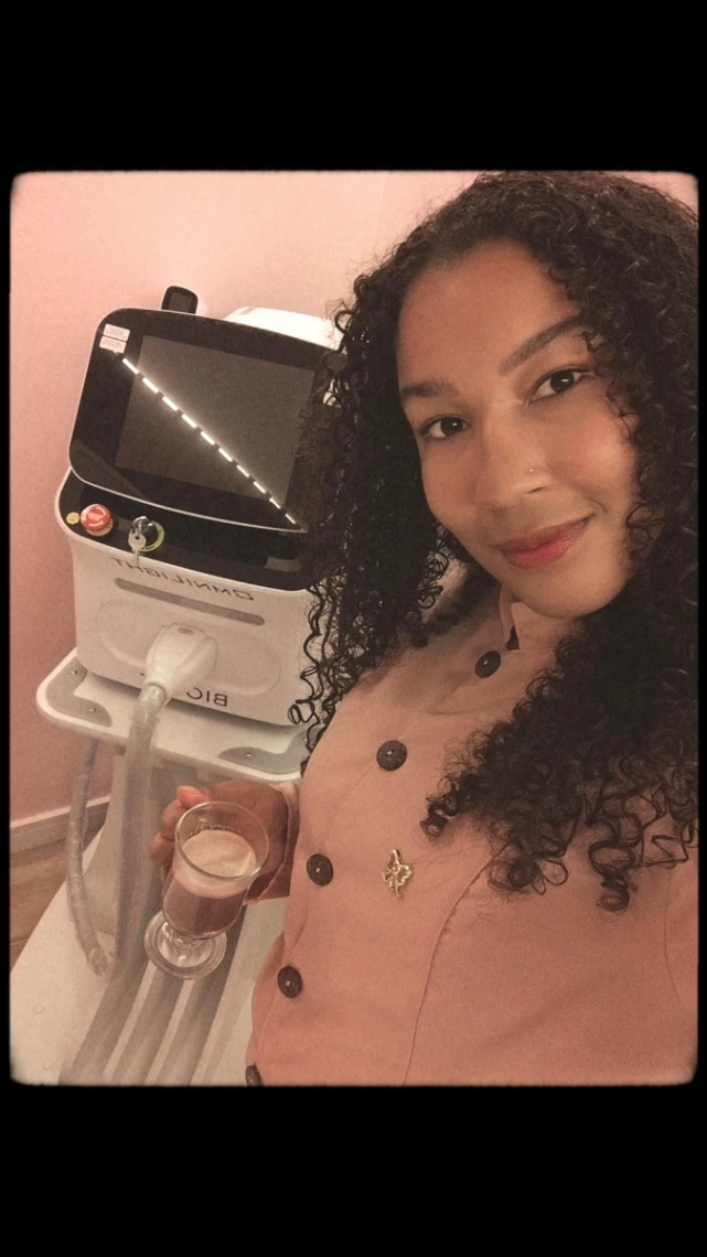 Trabalho de Biomédico(a) por Mirella Pereira Miranda em Vila João Ramalho, Santo André — foto 3 de 4