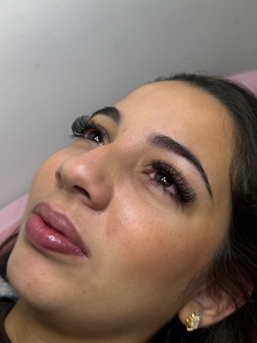Trabalho de Manicure/Pedicure por Leticia Abuyagui Dantas em Parque Santo Antônio, Guarulhos — foto 7 de 9