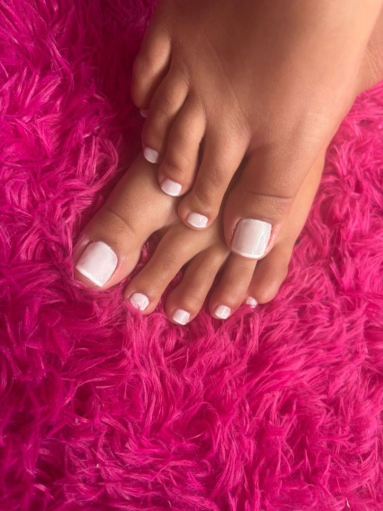 Trabalho de Manicure/Pedicure por Débora em Jardim Paraíso, Guarulhos — foto 6 de 9