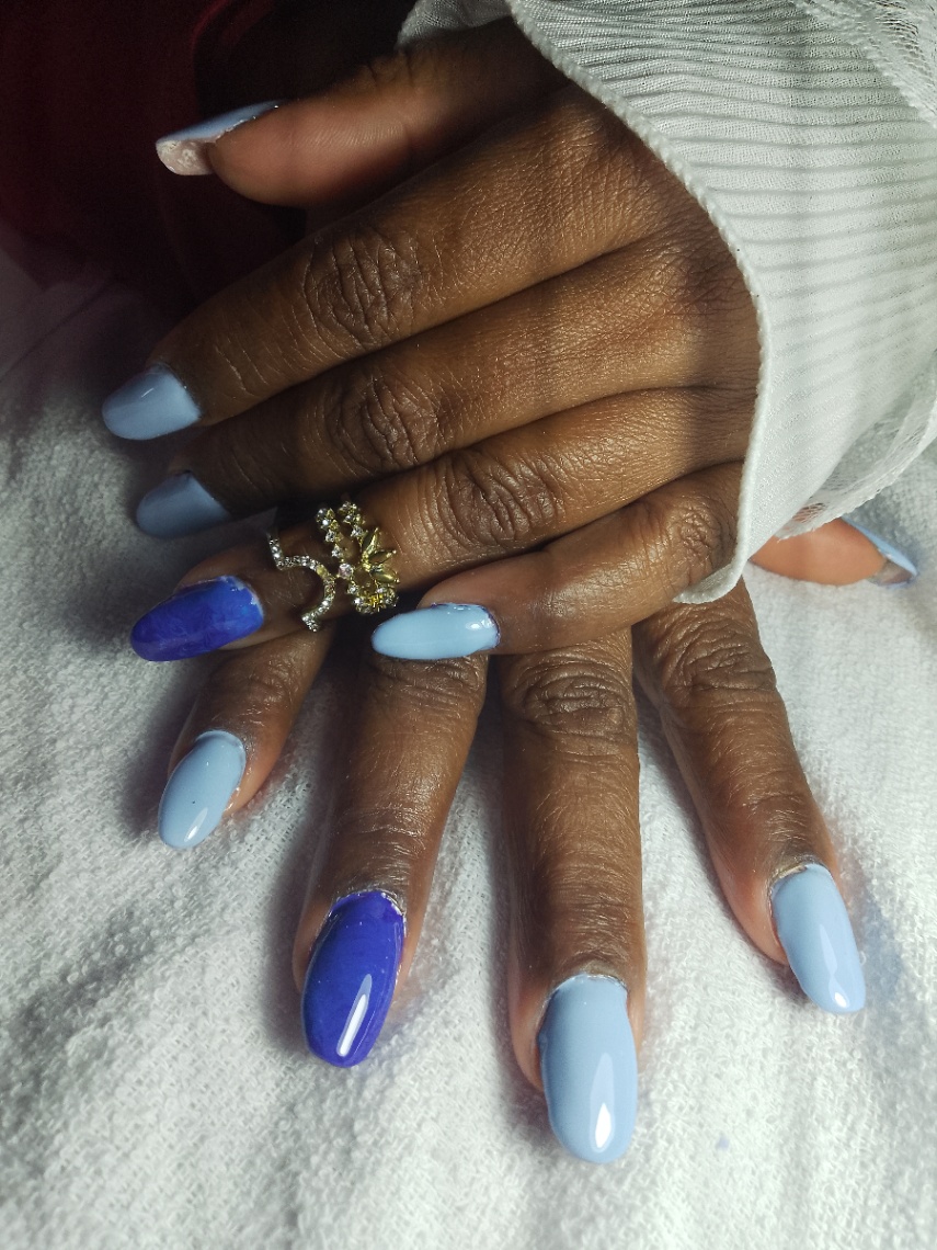 Trabalho de Manicure/Pedicure por Nayara Christiny Barboza Oliveira em Samarita, São Vicente — foto 1 de 9