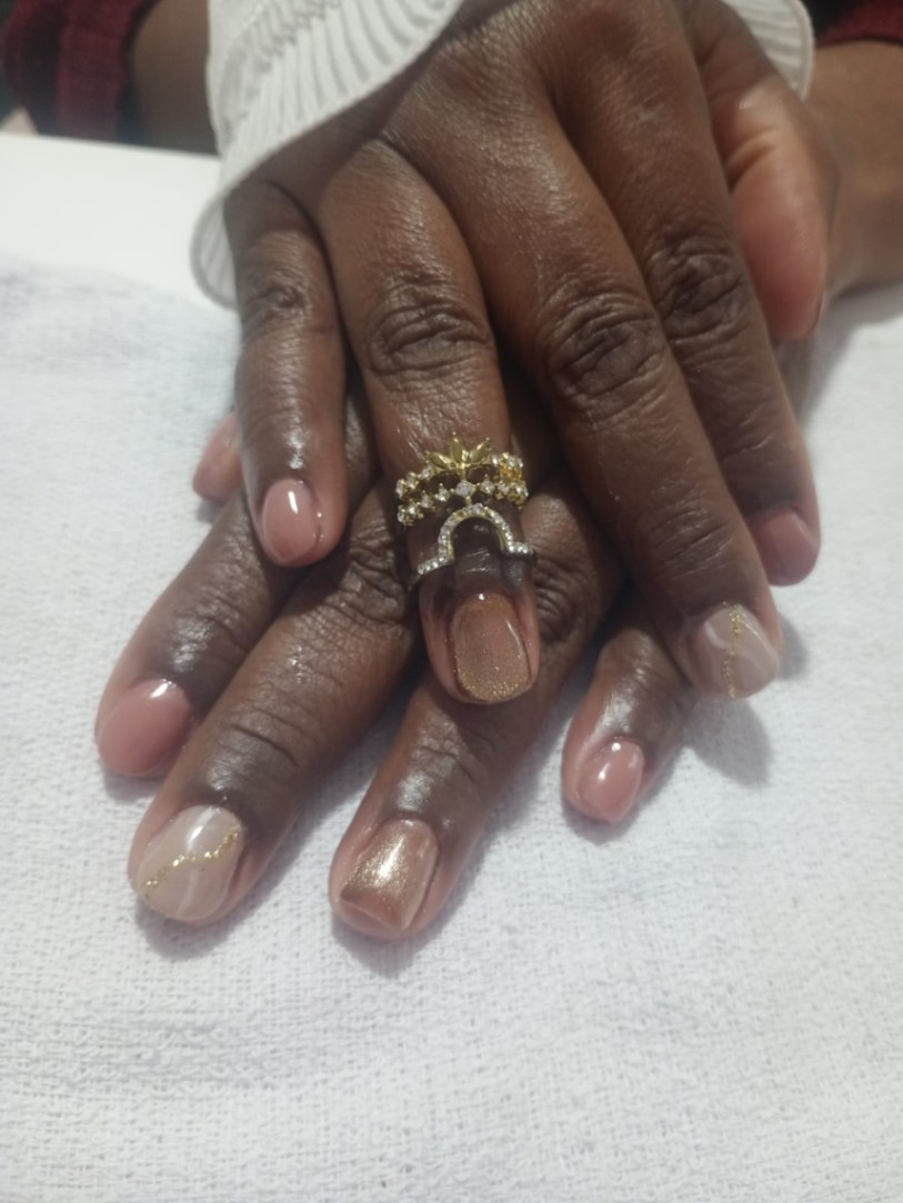 Trabalho de Manicure/Pedicure por Nayara Christiny Barboza Oliveira em Samarita, São Vicente — foto 4 de 9