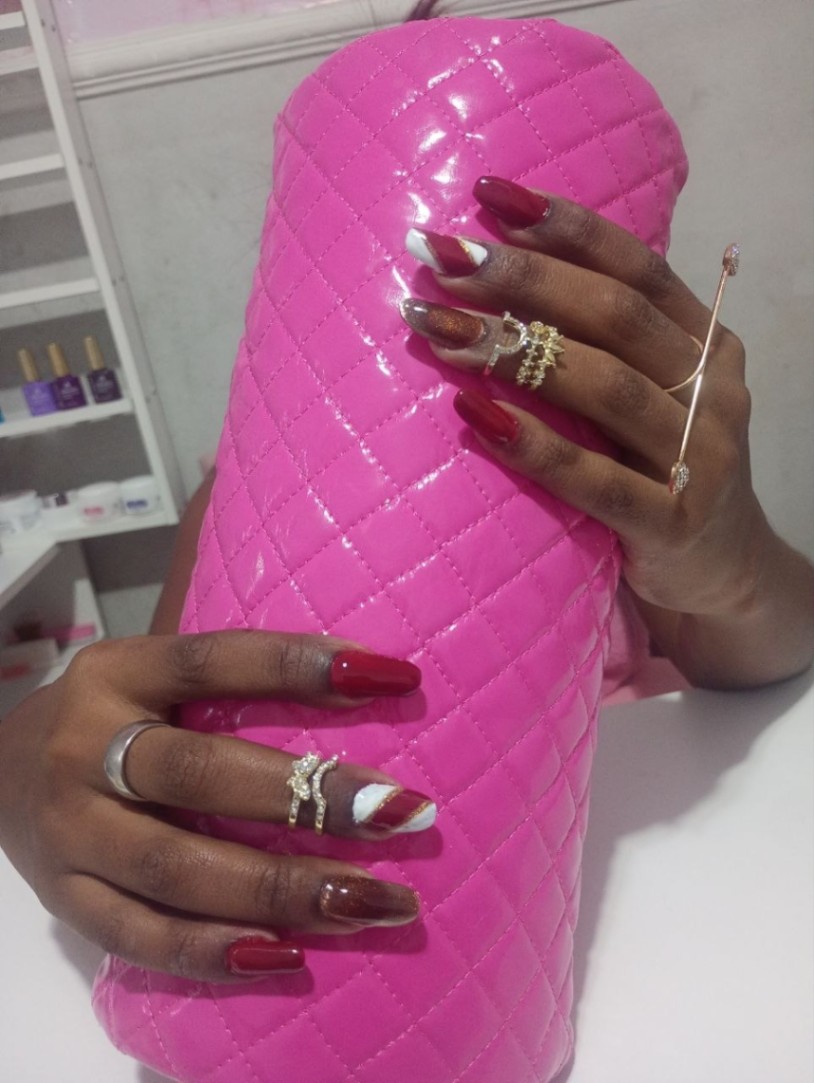 Trabalho de Manicure/Pedicure por Nayara Christiny Barboza Oliveira em Samarita, São Vicente — foto 9 de 9