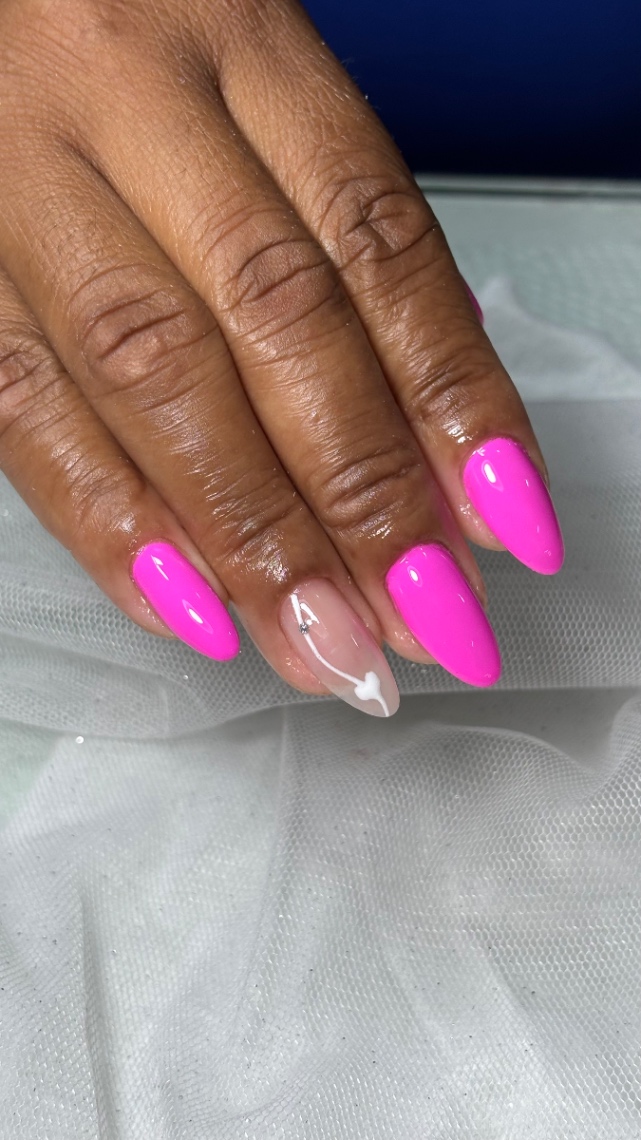 Trabalho de Manicure/Pedicure por Camila Almeida dos Santos em Vila Ede, São Paulo — foto 3 de 6