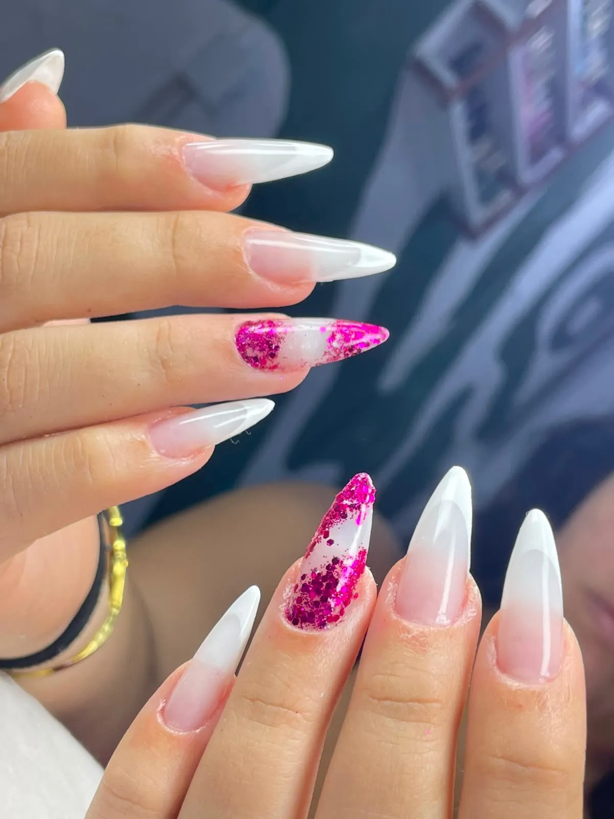 Trabalho de Manicure/Pedicure por Isabelly Rodrigues de Moura em Vila Gumercindo, São Paulo — foto 2 de 3