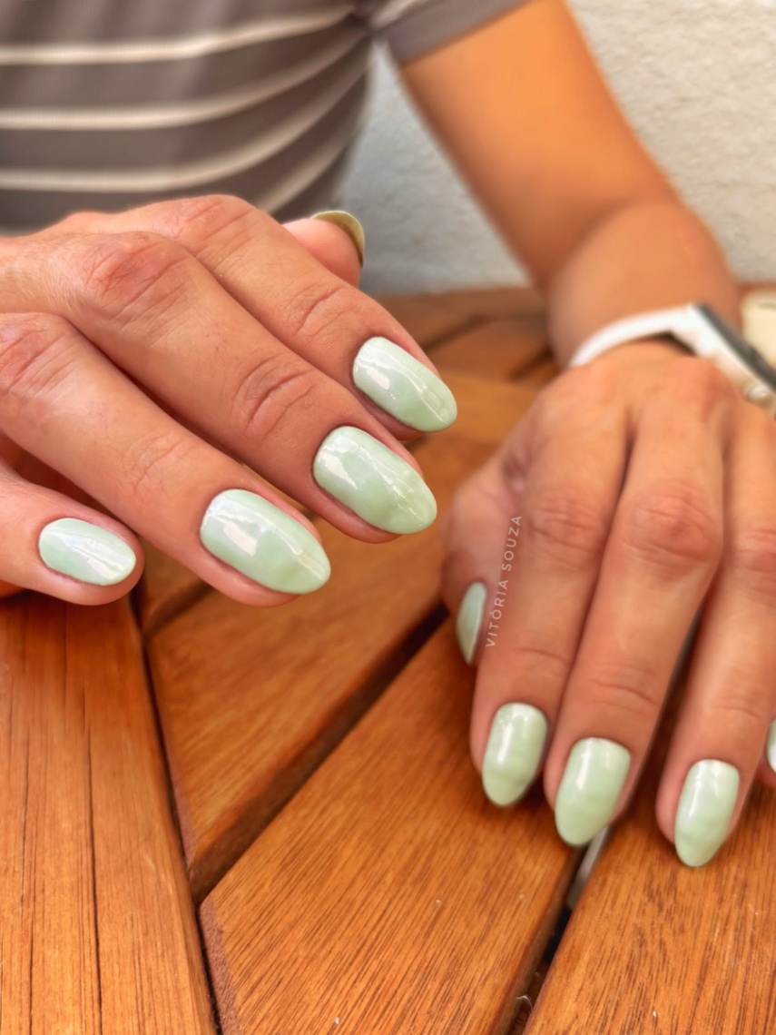 Trabalho de Manicure/Pedicure por Vitória Souza em Jardim Leblon, Suzano — foto 3 de 9