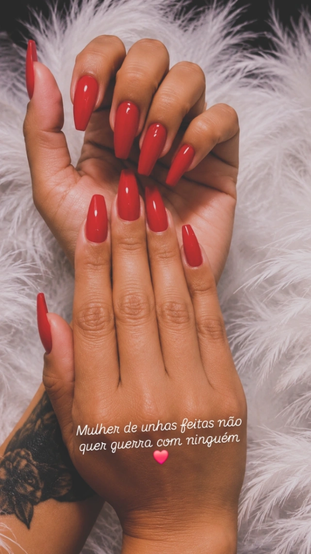 Trabalho de Manicure/Pedicure por Thais Machado Pereira em Vila Clarice, São Paulo — foto 1 de 5