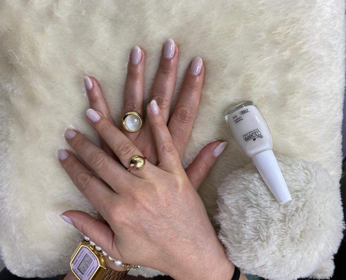 Trabalho de Manicure/Pedicure por Thais Machado Pereira em Vila Clarice, São Paulo — foto 2 de 5