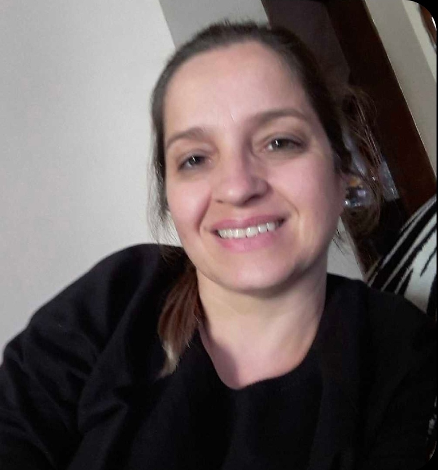 Debora Botelho Angeli 