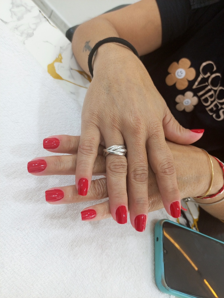 Trabalho de Manicure/Pedicure por Sheila Oliveira Santos em Terceira Divisão de Interlagos, São Paulo — foto 12 de 53