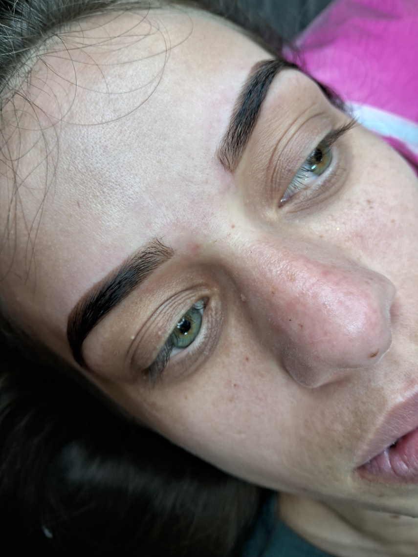 Trabalho de Designer de sobrancelha por Janaina Virginia Silva Dos Santos em Cidade Júlia, São Paulo — foto 4 de 9