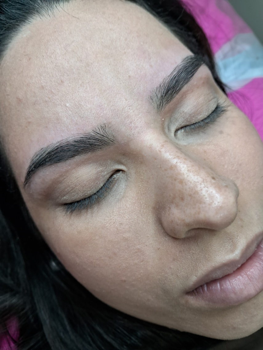 Trabalho de Designer de sobrancelha por Janaina Virginia Silva Dos Santos em Cidade Júlia, São Paulo — foto 6 de 9