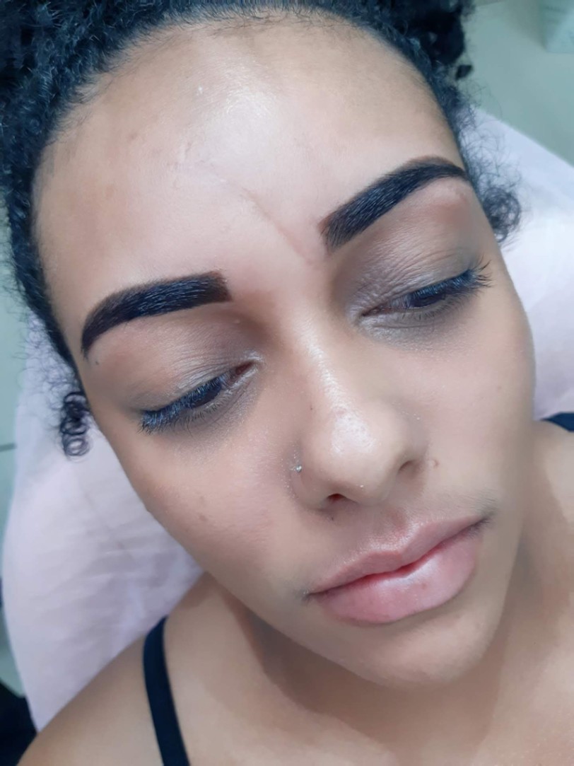 Trabalho de Designer de sobrancelha por Janaina Virginia Silva Dos Santos em Cidade Júlia, São Paulo — foto 8 de 9