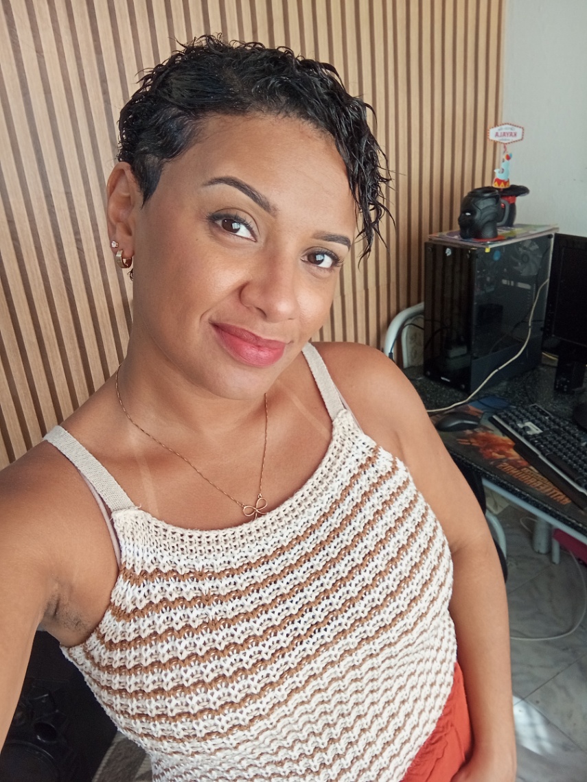 Larissa Souza