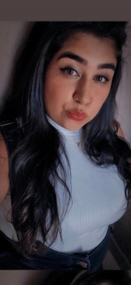 Thalia Oliveira