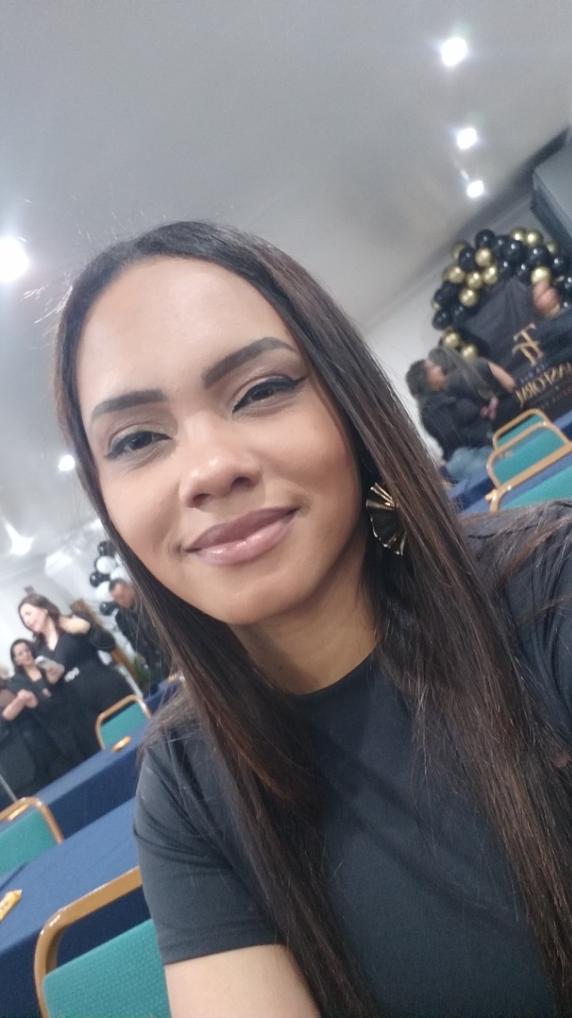 Jade Aquino 