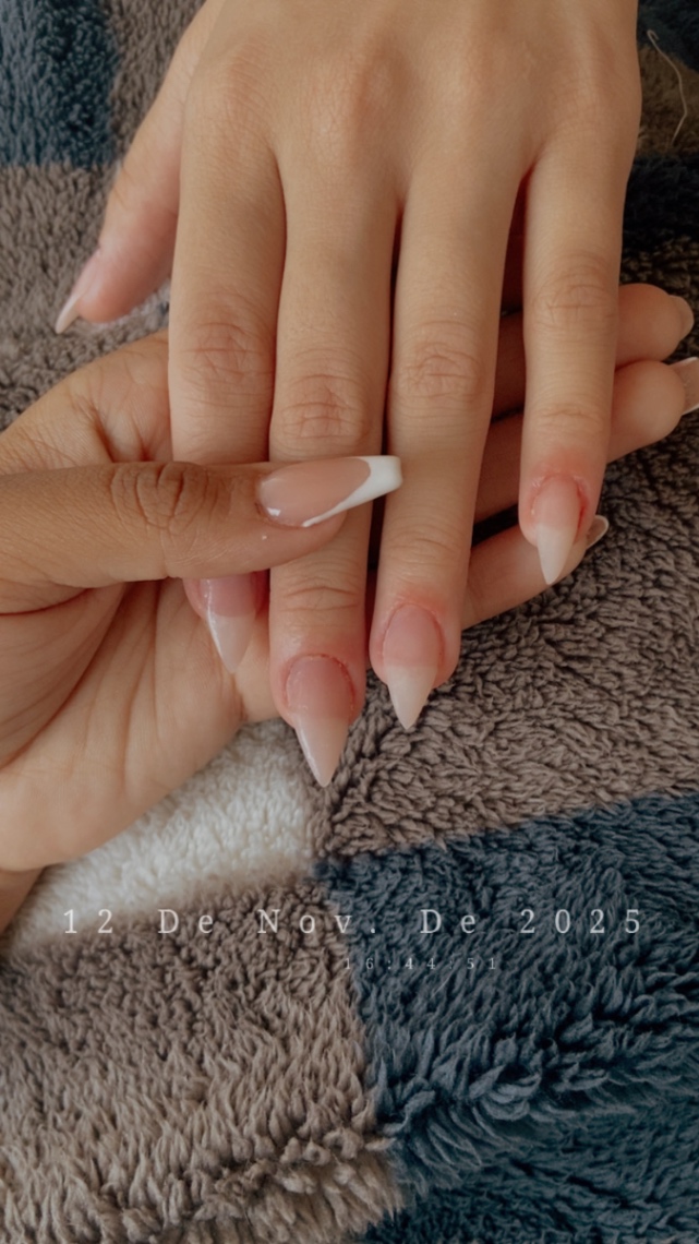 Trabalho de Nail Designer por Maria Luiza em Parque Novo Mundo, São Paulo — foto 3 de 9