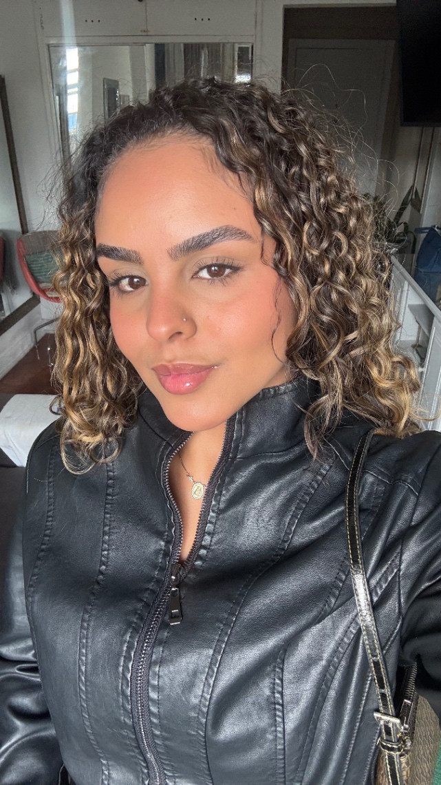 Emilly Almeida