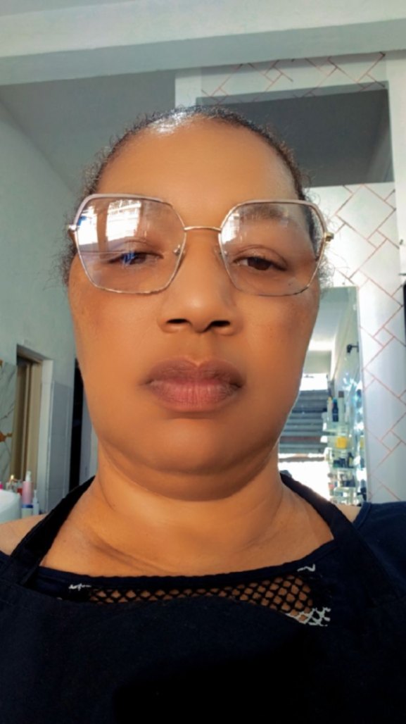 Cassia Stela Silva dos Santos