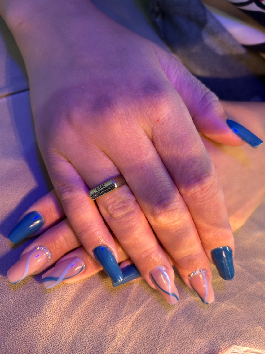 Trabalho de Nail Designer por Yasmin Barcelos em Jardim Panorama (Zona Leste), São Paulo — foto 1 de 13