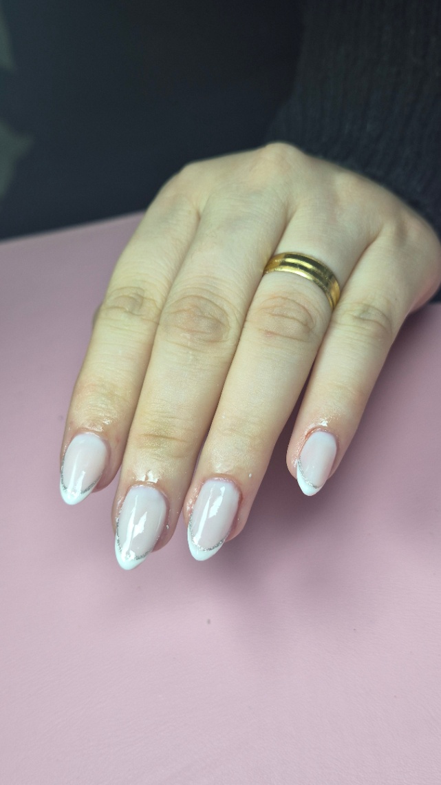Trabalho de Nail Designer por Thais Stephanie em Jardim Paulista, Barueri — foto 9 de 17