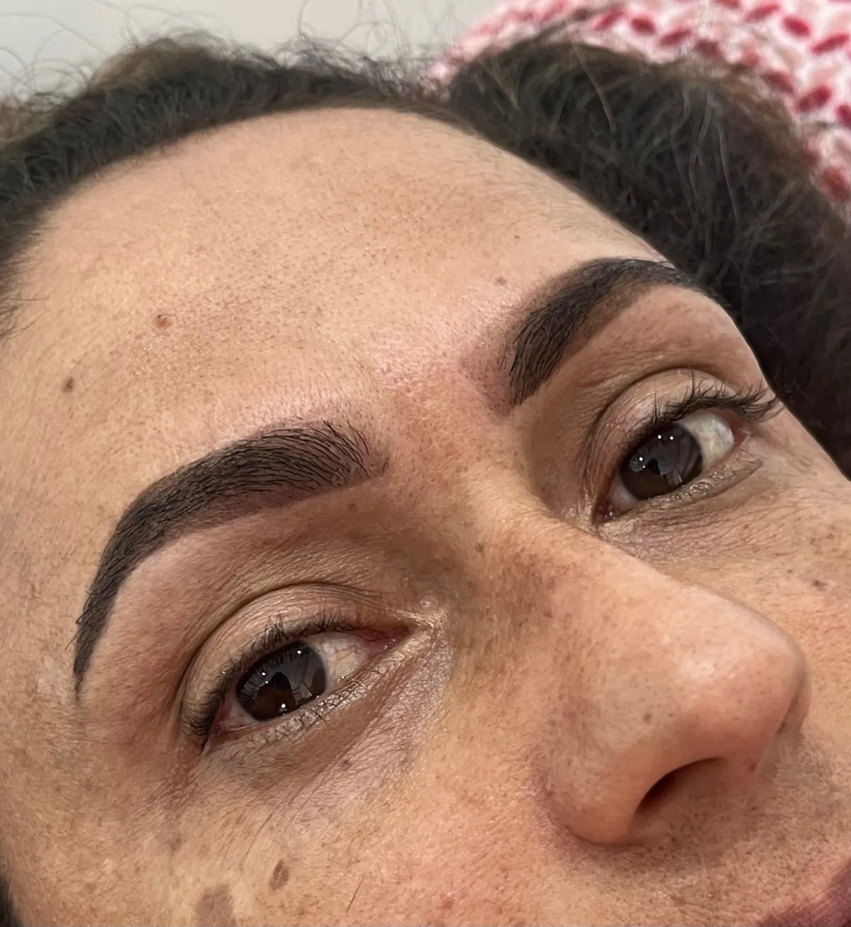 Trabalho de Designer de sobrancelha/cílios por Beatriz Padua em Morro Branco, Itaquaquecetuba — foto 5 de 8