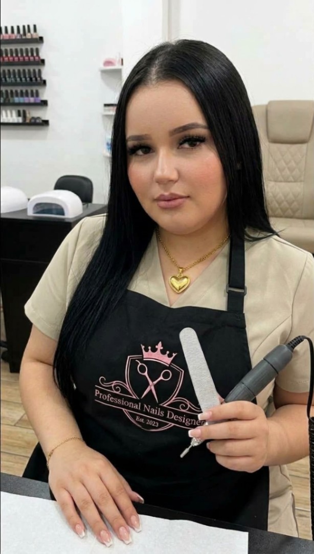 Evelyn dos Reis Silva