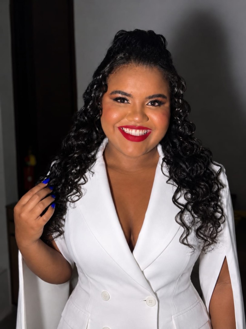 Giovana Lino Araújo de Santana