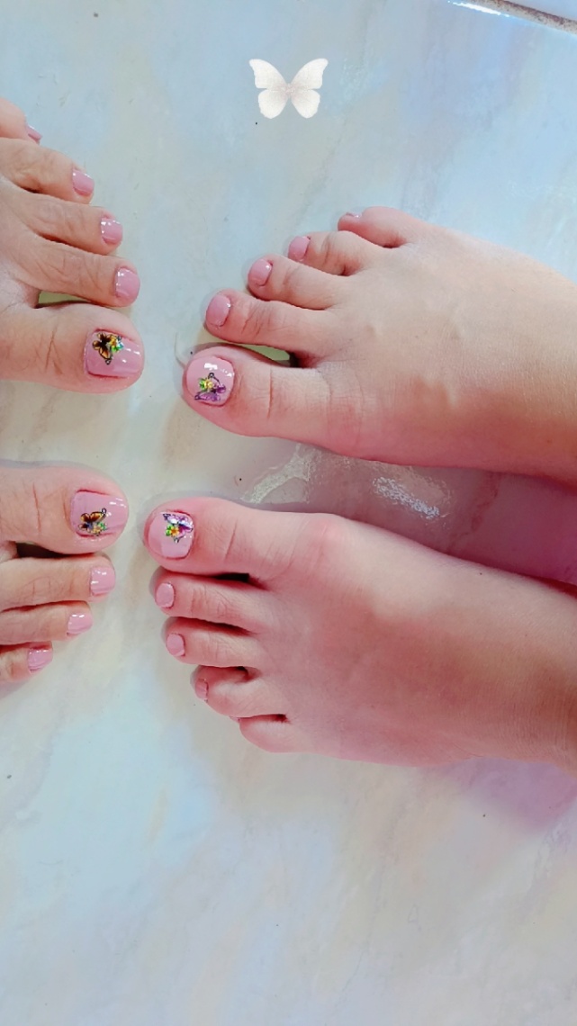 Trabalho de Manicure/Pedicure por Alodia Careaga em Jardim Izildinha, Guarulhos — foto 14 de 21
