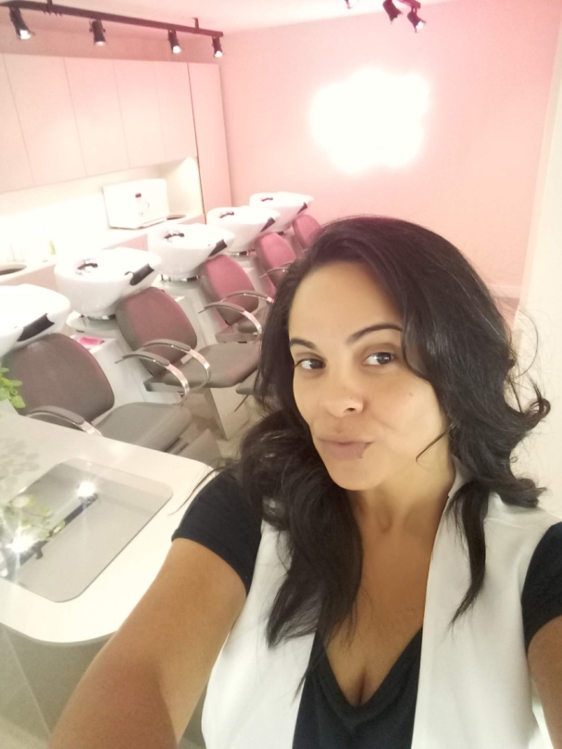 Trabalho de Manicure/Pedicure por Vanessa Dias em Jardim Santo Eduardo, Embu das Artes — foto 6 de 9