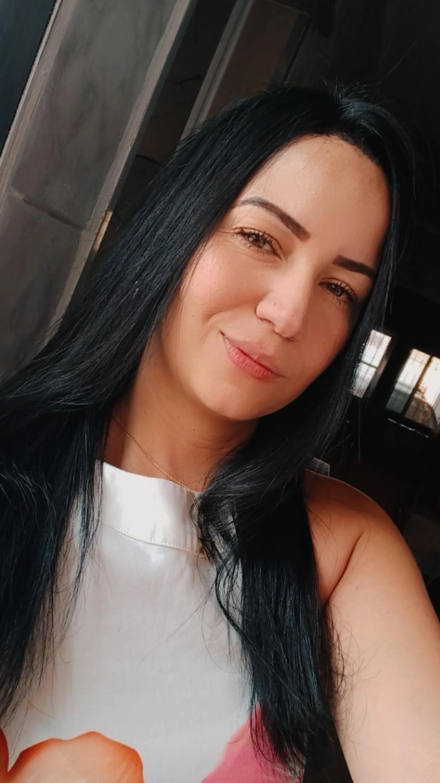 Roberta alves ferreira