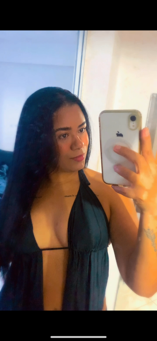 Adrielle costa
