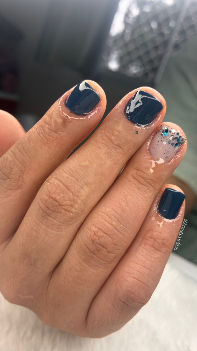 Trabalho de Manicure/Pedicure por Vickym Beauty em Jardim Mirante, São Paulo — foto 15 de 20