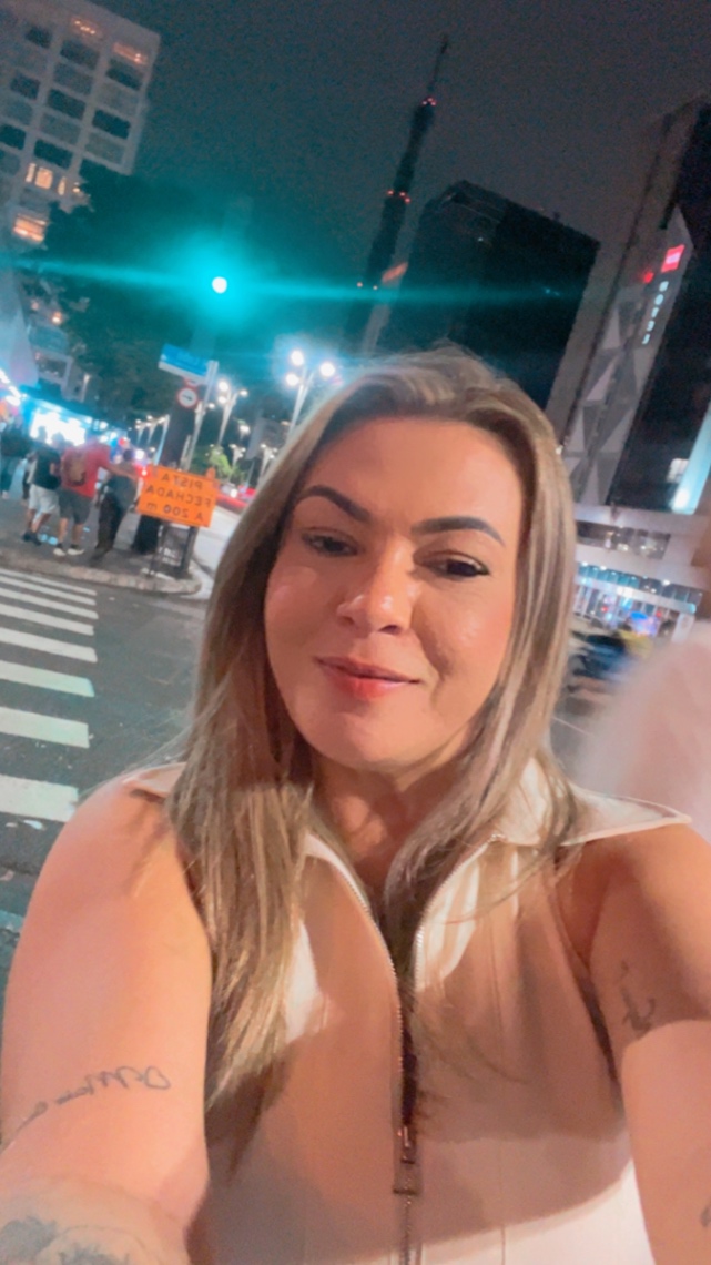 Debora karine 