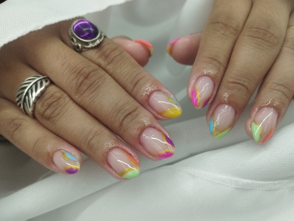 Trabalho de Manicure/Pedicure por Natale Silva em Jardim Cipreste, Santo André — foto 18 de 30