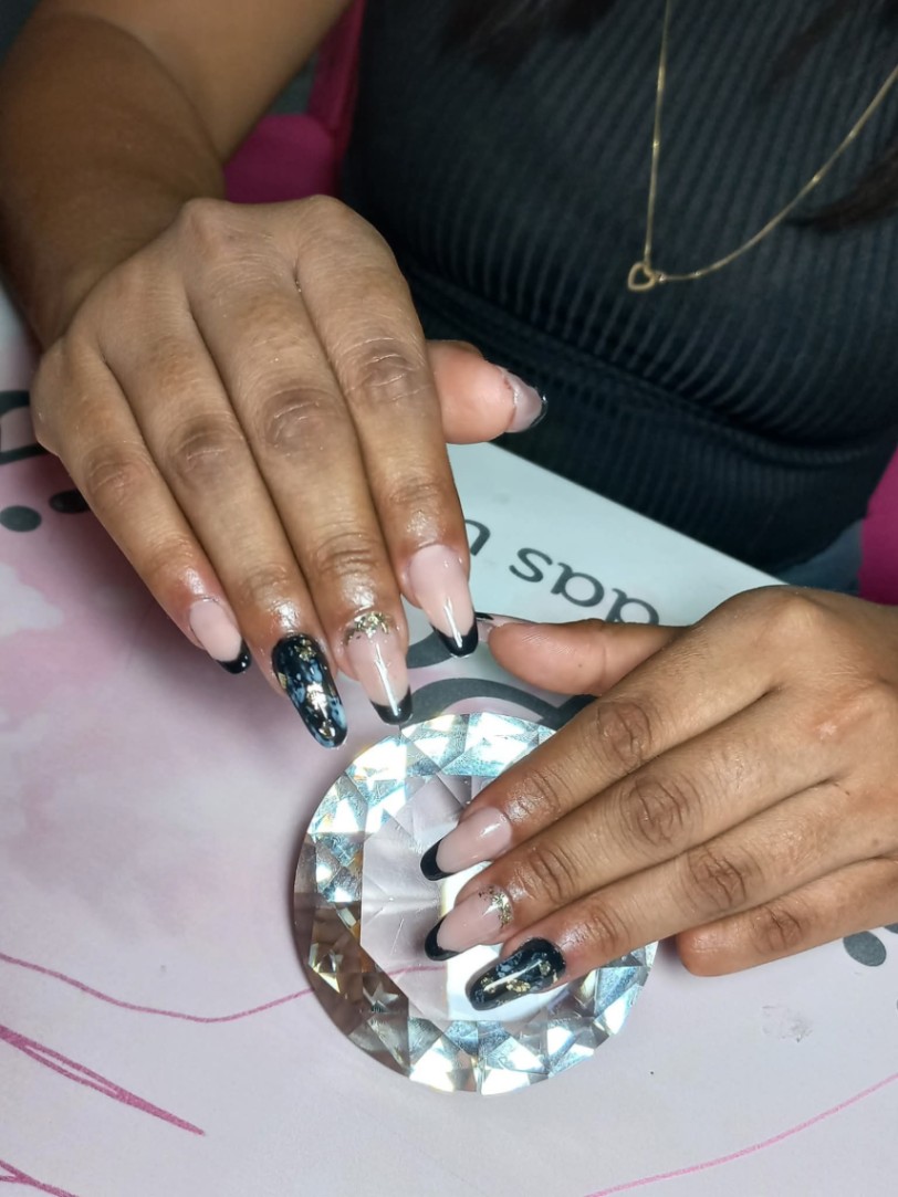 Trabalho de Manicure/Pedicure por Elisangela Povis em Vila Nova Mauá, Mauá — foto 1 de 9