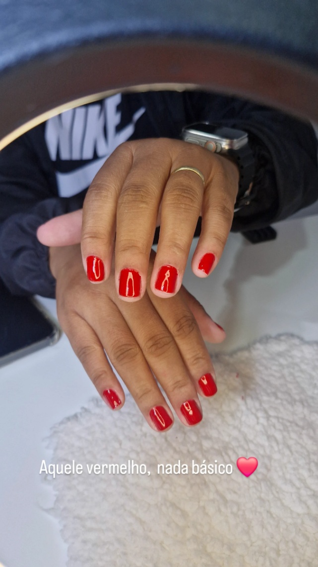 Trabalho de Manicure/Pedicure por Elisangela Povis em Vila Nova Mauá, Mauá — foto 2 de 9