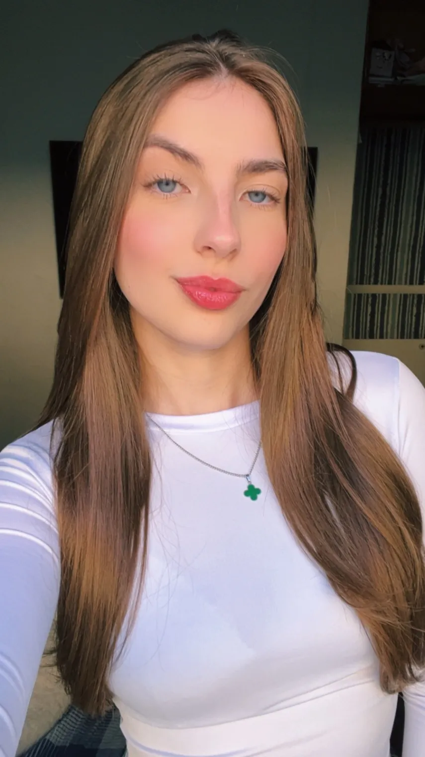 Carol Avelar