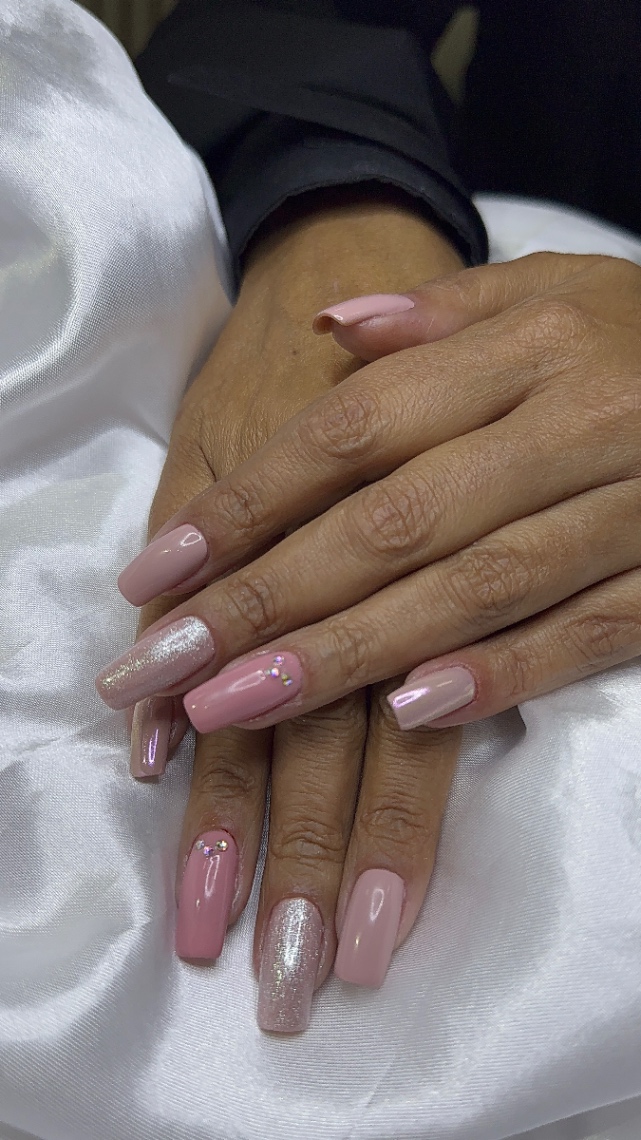 Trabalho de Manicure/Pedicure por Nathali em Independência, São Bernardo do Campo — foto 11 de 12