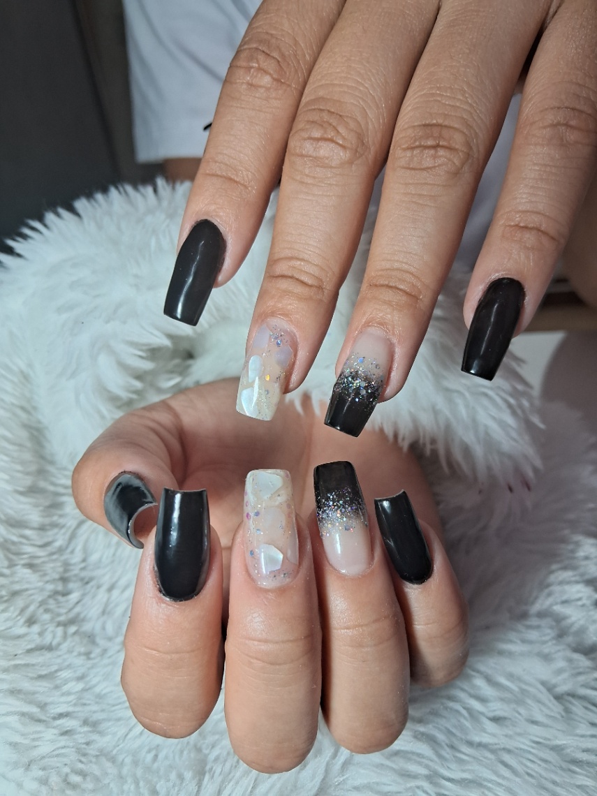 Trabalho de Manicure/Pedicure por Larissa Aquino em Água Chata, Guarulhos — foto 15 de 15