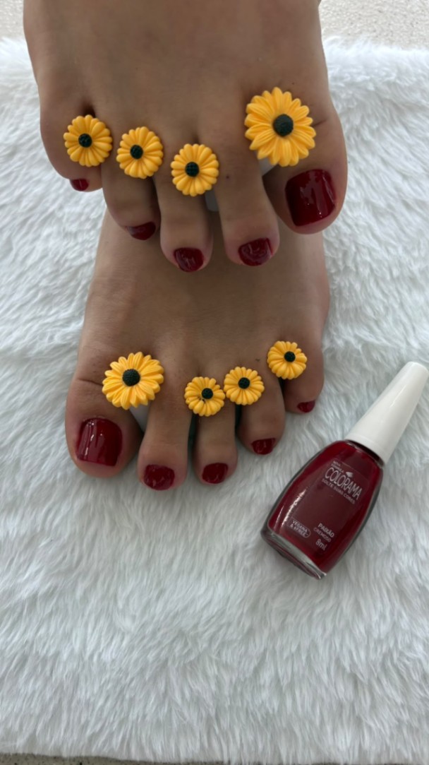 Trabalho de Manicure/Pedicure por Letícia Mara em Parque Ipê, São Paulo — foto 1 de 4