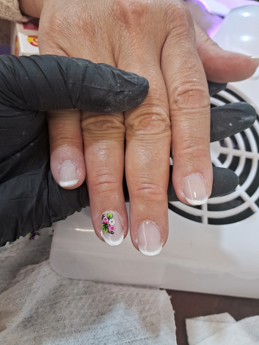 Trabalho de Manicure/Pedicure por Graziela Feitosa Correia de Melo em Parque Jandaia, Itapecerica da Serra — foto 11 de 11