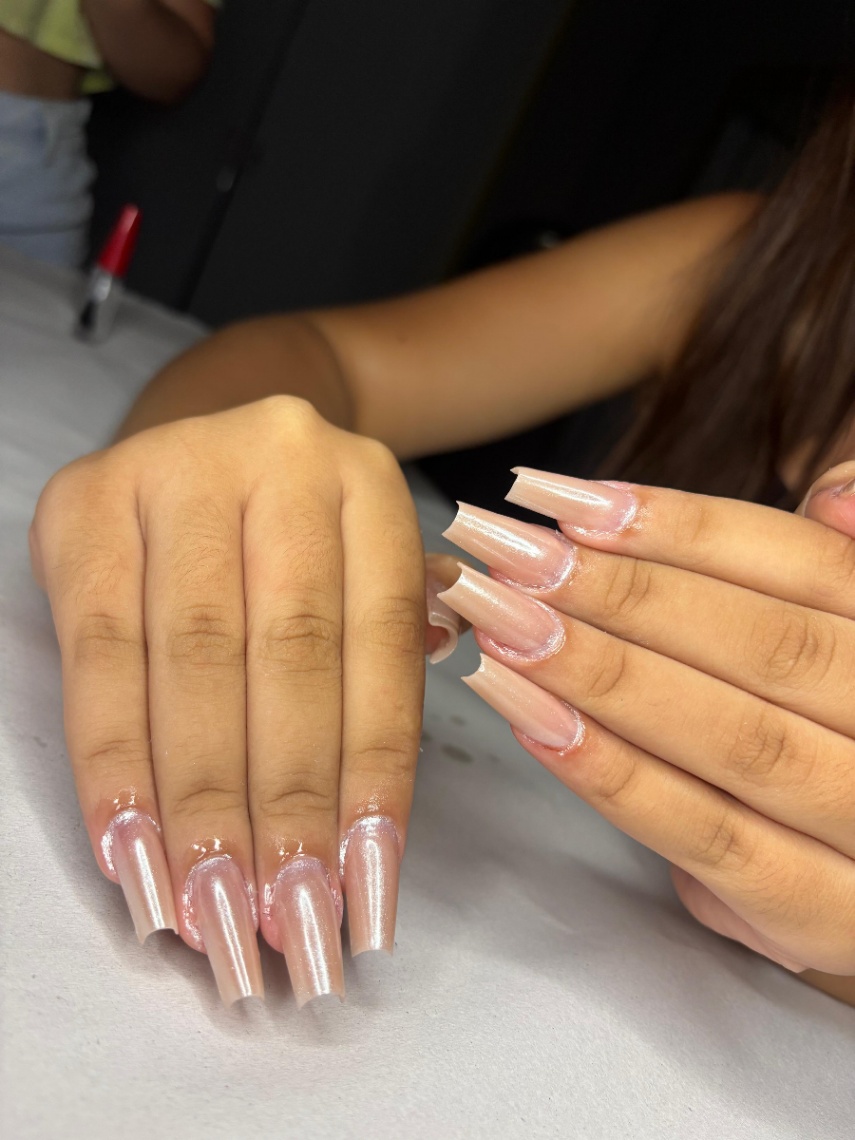 Trabalho de Nail Designer por Nicolle Victoria Fernandes caravante em Parque Residencial Vila União, Campinas — foto 1 de 7