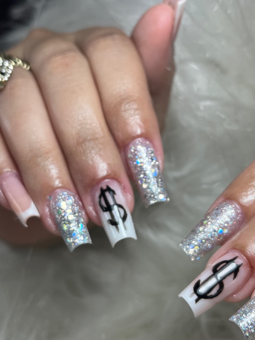 Trabalho de Nail Designer por milena caballero em Vila Pereira Cerca, São Paulo — foto 36 de 53