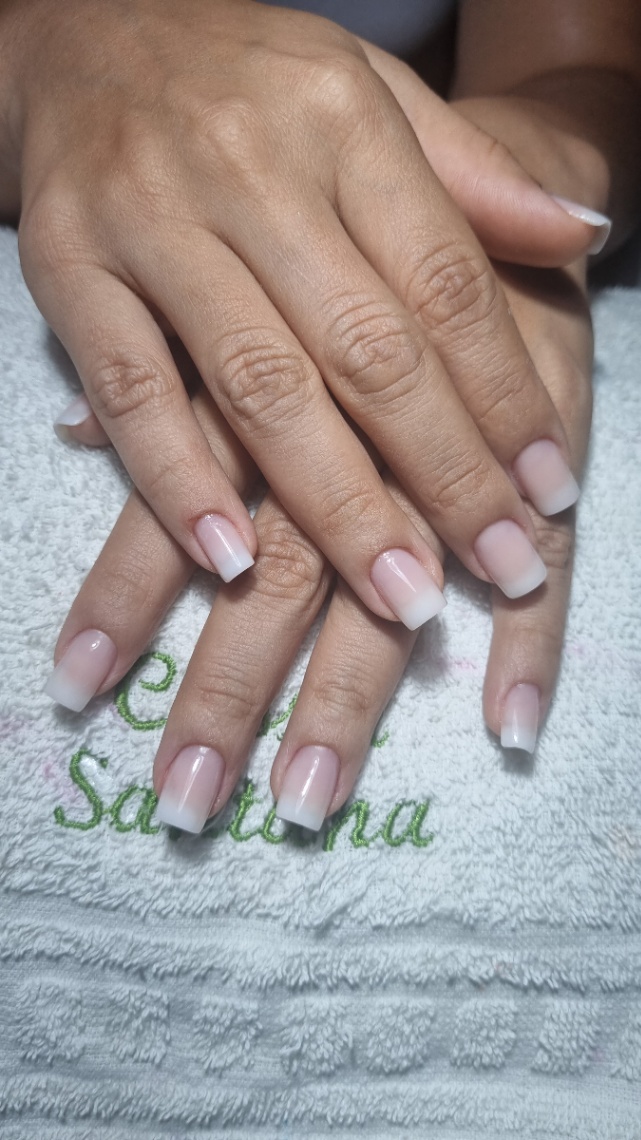 Trabalho de Manicure/Pedicure por Cassia Da Silva Santana em Vila Lourdes, Carapicuíba — foto 2 de 4