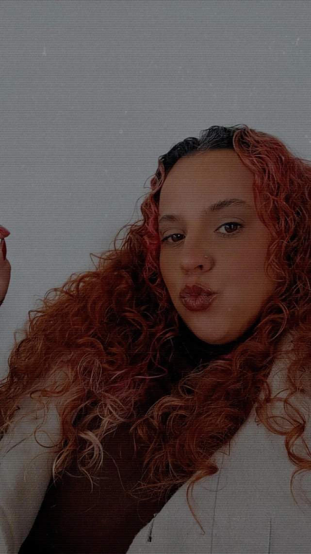 Thais Soares