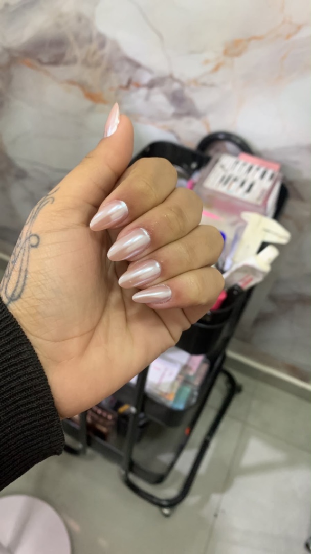 Trabalho de Nail Designer por Maria eduarda da silva ferreira em Jardim Castilho, Embu das Artes — foto 3 de 6
