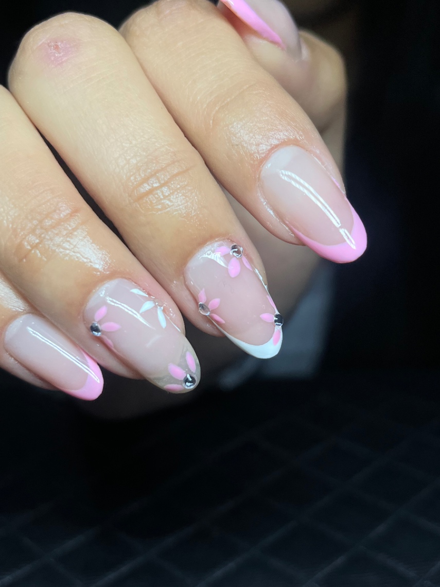 Trabalho de Nail Designer por Larissa Santos em Jardim Novo Horizonte, São Paulo — foto 5 de 19