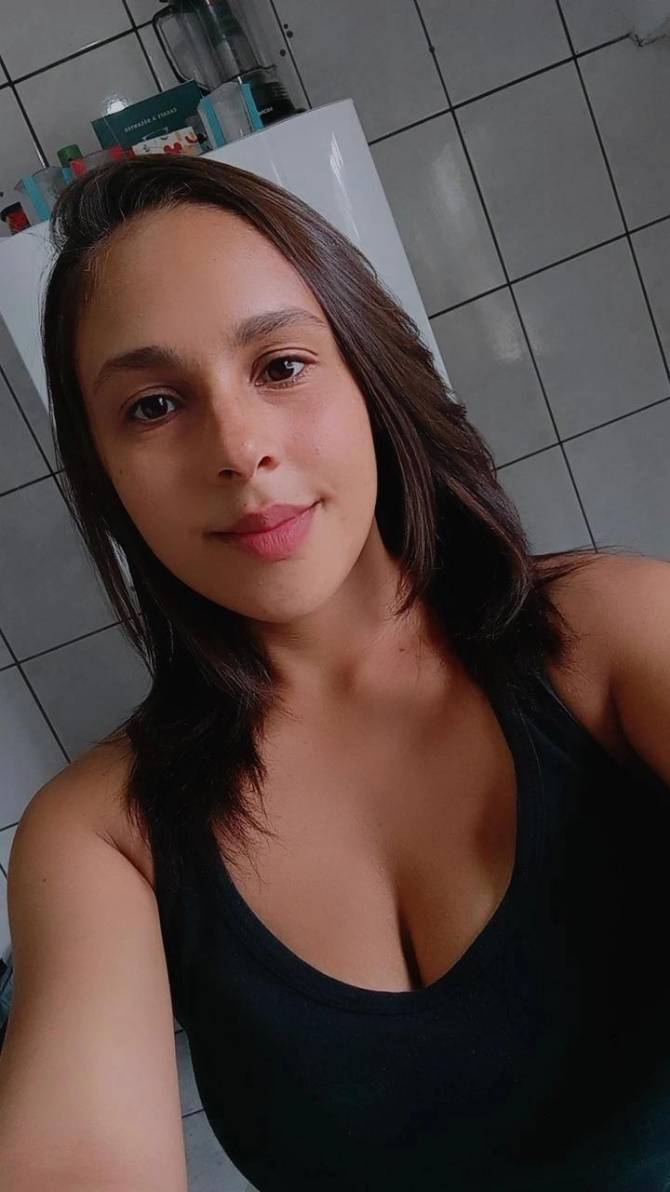 Vivian Lemos de Souza