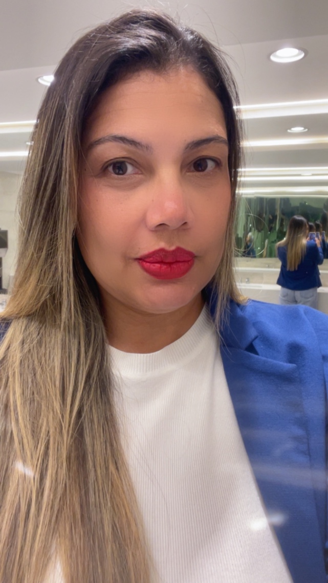 Flaviana Pires